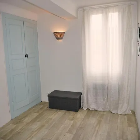 Holiday home Maison De Village La Clemaline *
