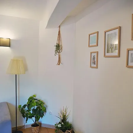 Maison De Village La Clemaline Vakantiehuis *